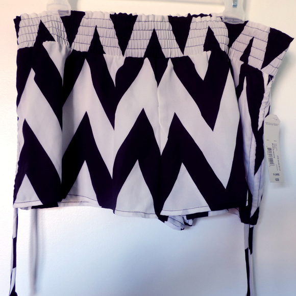 Geometric Patterned Broadshorts by Arizona Jean - Picture 1 of 4